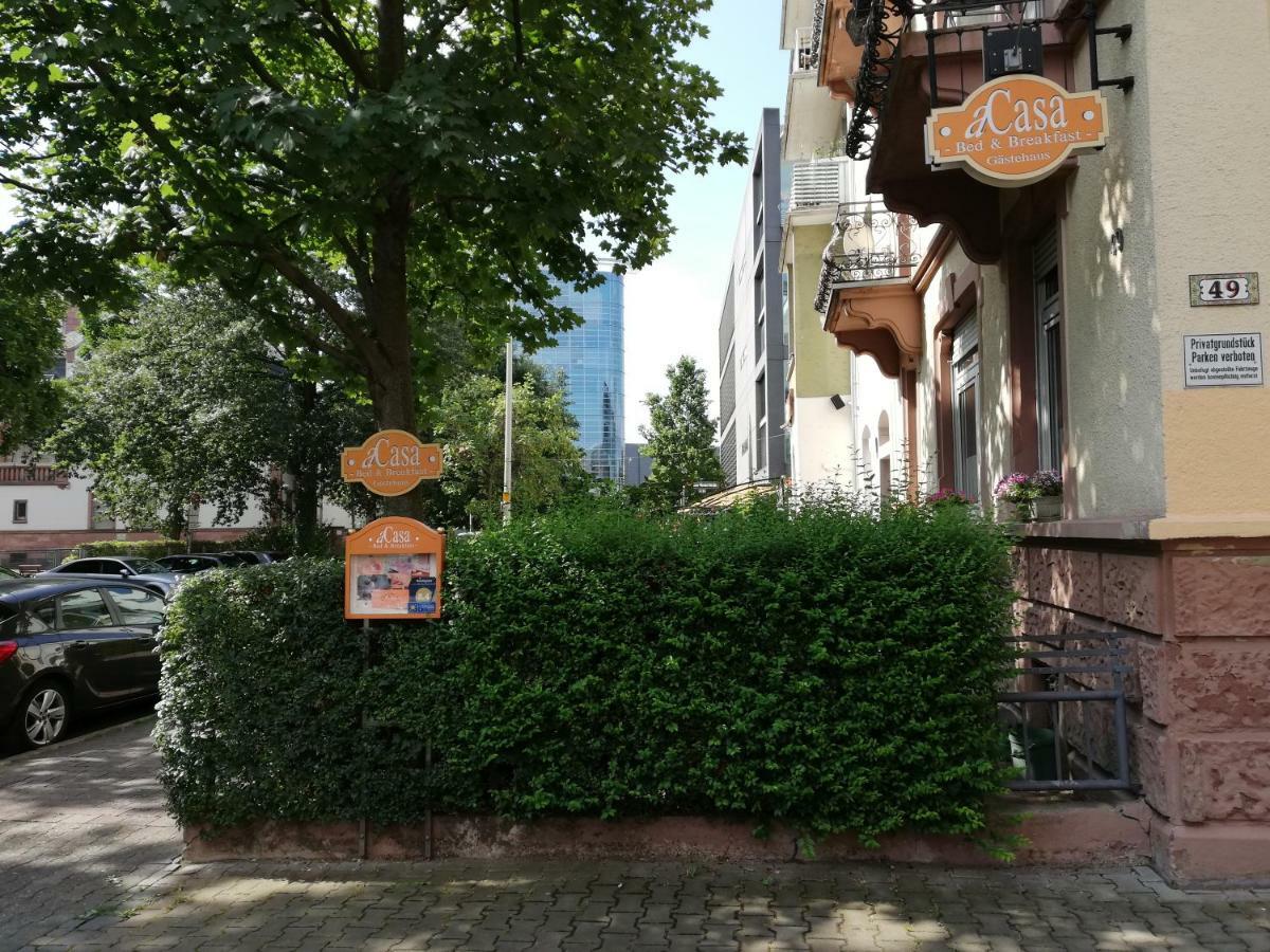 อาคาซา เบด แอนด์ เบรคฟาสต์ Bed & Breakfast Frankfurt am Main ภายนอก รูปภาพ