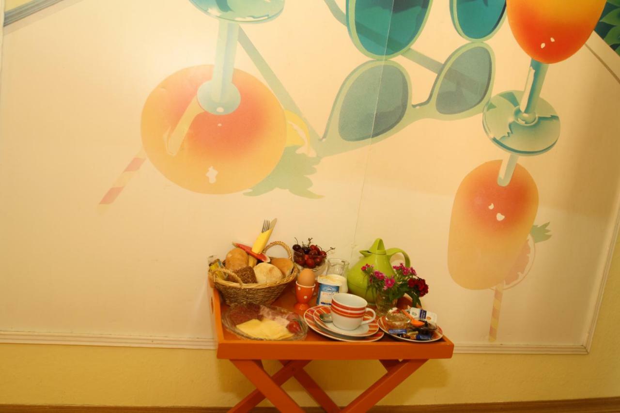 อาคาซา เบด แอนด์ เบรคฟาสต์ Bed & Breakfast Frankfurt am Main ภายนอก รูปภาพ